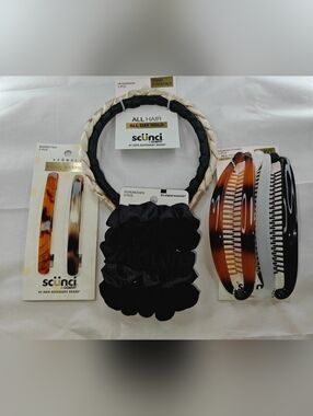 Scunci by Conair - Hair Accessories sets (4 Pieces)